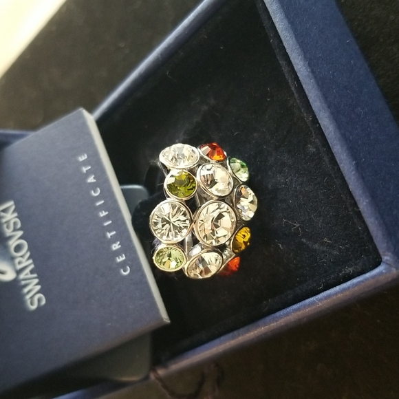 New Authentic Swarovski ring